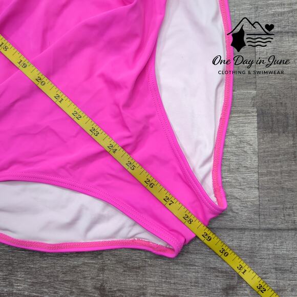 Eomenie Cross Front Cut Out Tie Back One Piece Swimsuit Size L - Picture 5 of 6